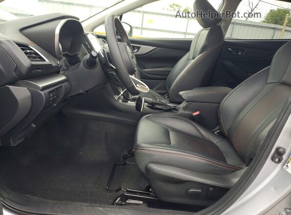 JF2GTHMC0NH207328 2022 SUBARU CROSSTREK Silver Vista interior delantera