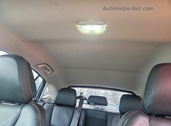 JF2GTHMC2MH201836 2021 SUBARU CROSSTREK Silver Հետևի նստատեղերի տեսք