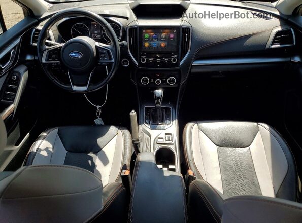 JF2GTHMC5M8291077 2021 SUBARU CROSSTREK Gray Dashboard view