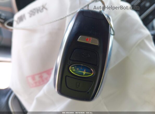 JF2GTHMC7M8305951 2021 SUBARU CROSSTREK White Widok deski rozdzielczej