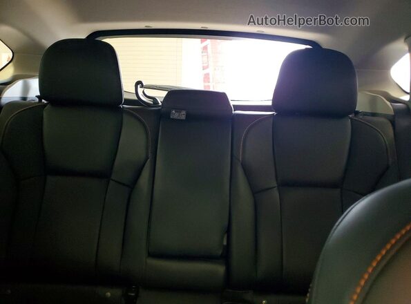 JF2GTHMC7M8395358 2021 SUBARU CROSSTREK Silver Հետևի նստատեղերի տեսք