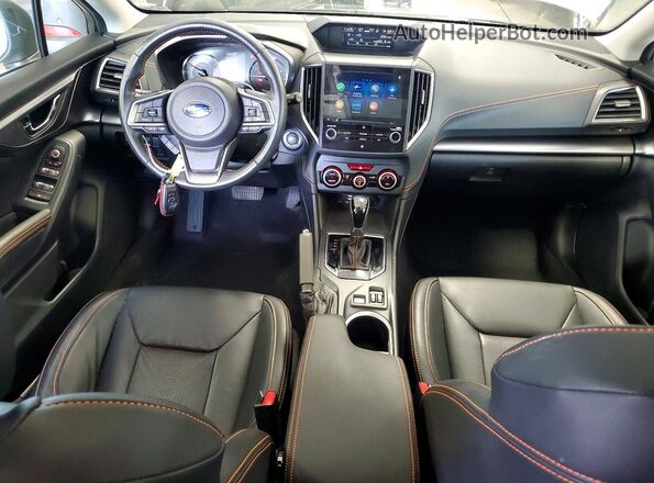 JF2GTHMC7M8395358 2021 SUBARU CROSSTREK Silver Առջևի վահանակի տեսք