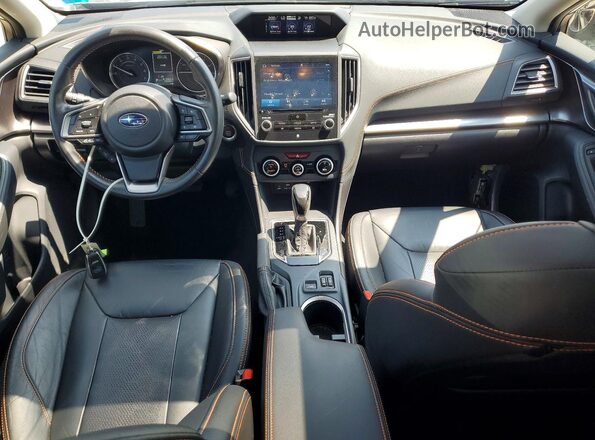 JF2GTHMC8P8272950 2023 SUBARU CROSSTREK Silver Vista del salpicadero