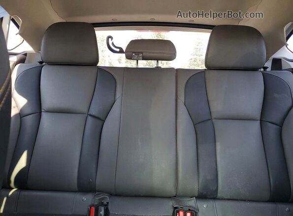 JF2GTHSC0MH227855 2021 SUBARU CROSSTREK White Հետևի նստատեղերի տեսք