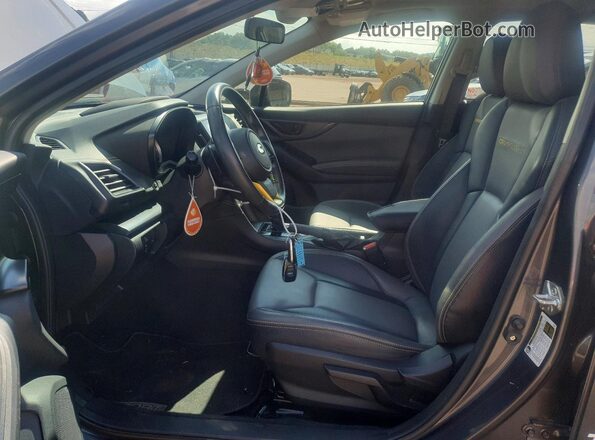 JF2GTHSC8PH306341 2023 SUBARU CROSSTREK Charcoal Vista interior delantera