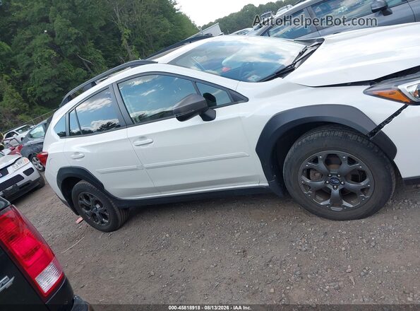 JF2GTHSC9NH230545 2022 SUBARU CROSSTREK White Vista interior trasera