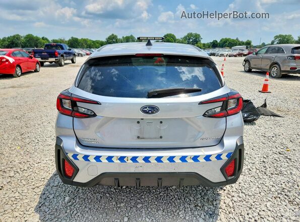 JF2GUABC2R8893577 2024 SUBARU CROSSTREK Silver Vista trasera