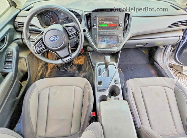 JF2GUABC2R8893577 2024 SUBARU CROSSTREK Silver Vista del salpicadero