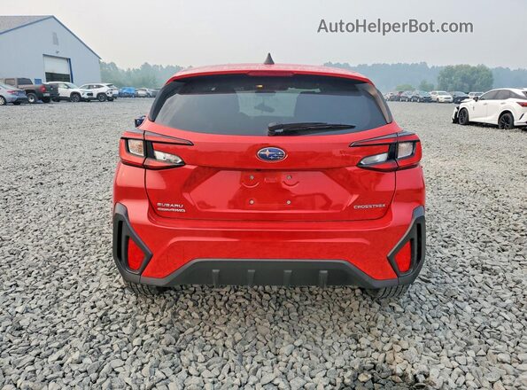 JF2GUABC5R8216135 2024 SUBARU CROSSTREK Red Հետևի տեսք