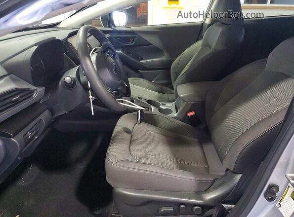 JF2GUADC4R8245056 2024 SUBARU CROSSTREK Silver Widok wnętrza z przodu