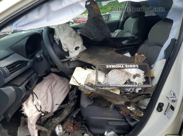 JF2GUADC5R8856665 2024 SUBARU CROSSTREK White Front interior view