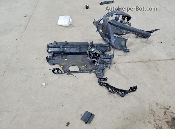 JF2GUADC7R8202508 2024 SUBARU CROSSTREK Gray Widok naklejki z numerem VIN