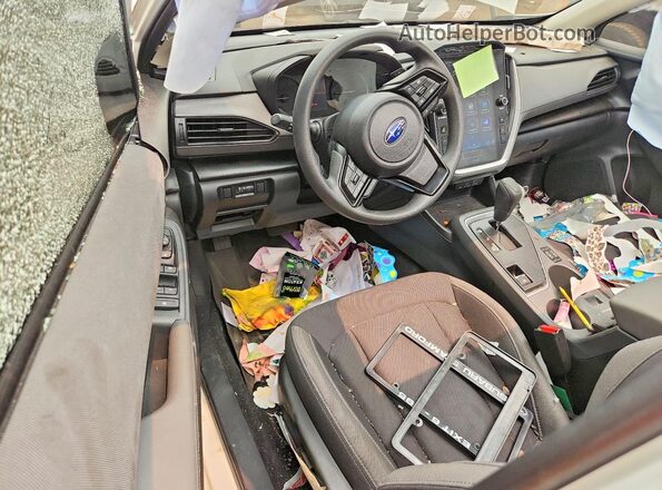 JF2GUHDC0SH332922 2025 SUBARU CROSSTREK Белый Вид панели приборов