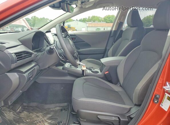 JF2GUHDC2SH235916 2025 SUBARU CROSSTREK Orange Widok wnętrza z przodu