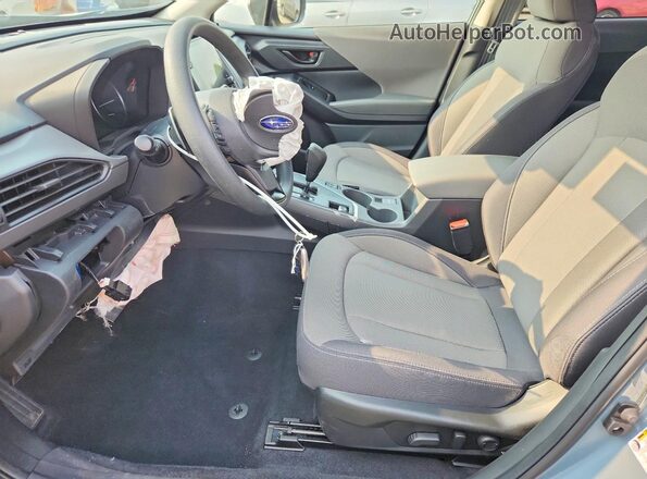 JF2GUHDC9SH252826 2025 SUBARU CROSSTREK Gray Front interior view