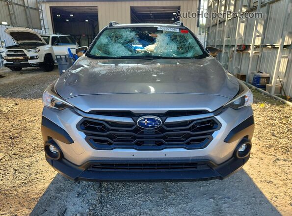 JF2GUHDCXS8239969 2025 SUBARU CROSSTREK Silver Front view