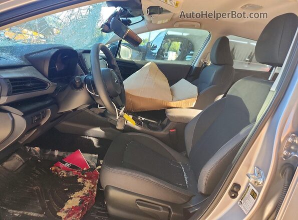 JF2GUHDCXS8239969 2025 SUBARU CROSSTREK Silver Front interior view