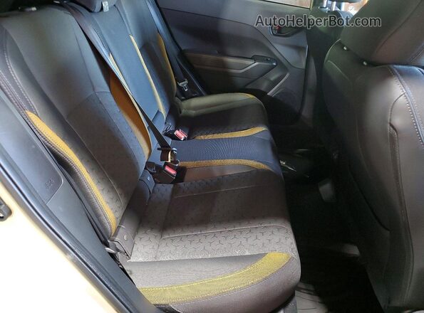 JF2GUSGD6T8230978 2026 SUBARU CROSSTREK Beige Հետևի նստատեղերի տեսք
