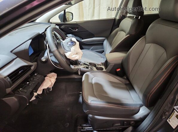 JF2GUSND0T8233863 2026 SUBARU CROSSTREK Charcoal Vista interior delantera