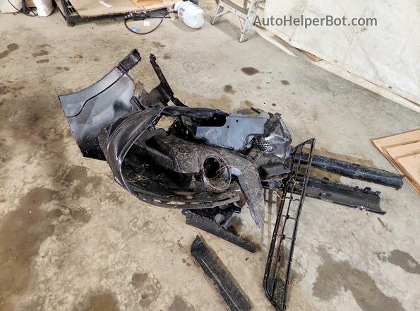 JF2GUSND0T8233863 2026 SUBARU CROSSTREK Charcoal Vista del compartimento del motor