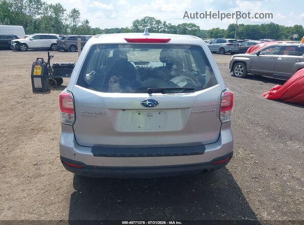 JF2SJAAC4JG607677 2018 SUBARU FORESTER Silver 
