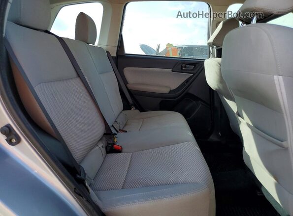 JF2SJAAC7JG443843 2018 SUBARU FORESTER Silver Հետևի նստատեղերի տեսք