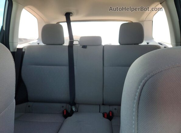 JF2SJABC0GH410538 2016 SUBARU FORESTER Silver Rear seats view