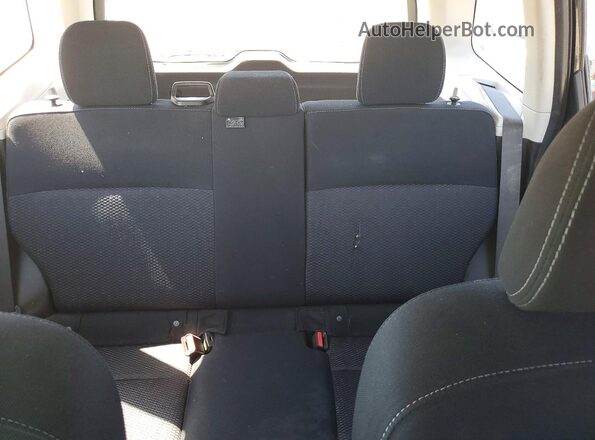 JF2SJABC0GH468097 2016 SUBARU FORESTER Black Rear seats view