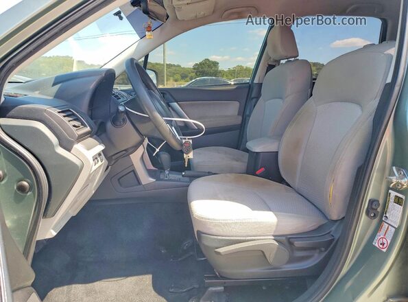 JF2SJABC1HH462004 2017 SUBARU FORESTER Зеленый Вид салона спереди
