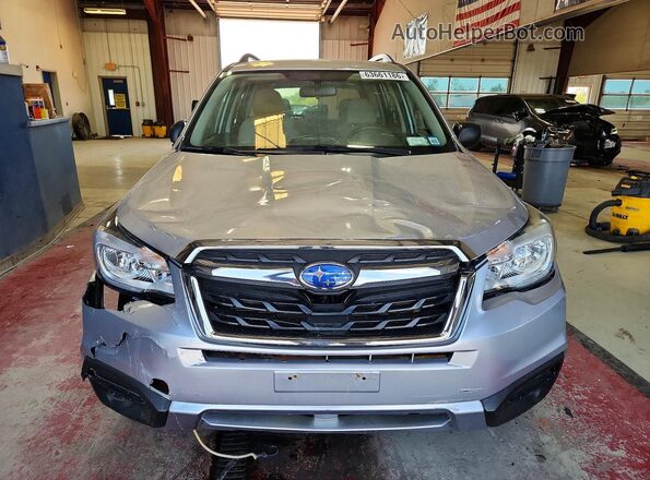 JF2SJABC3HH539276 2017 SUBARU FORESTER Silver Вид спереду