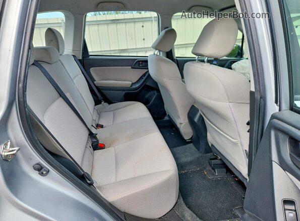 JF2SJABC4GH430176 2016 SUBARU FORESTER Silver Vista de los asientos traseros