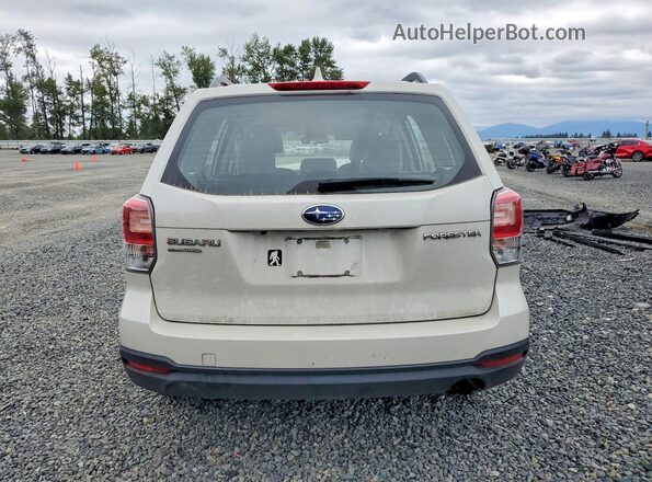 JF2SJABC5JH535090 2018 SUBARU FORESTER White Widok z tyłu