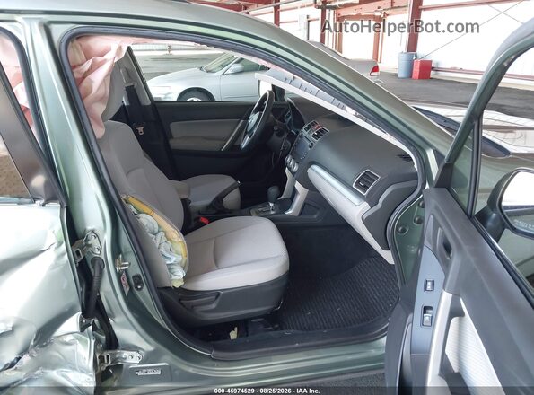 JF2SJABC6JH489303 2018 SUBARU FORESTER Green წინა სალონის ხედი