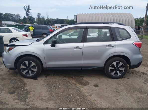 JF2SJABC6JH540329 2018 SUBARU FORESTER Silver 360 interior view