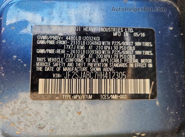 JF2SJABC7HH412305 2017 SUBARU FORESTER Blue Vista del compartimento del motor