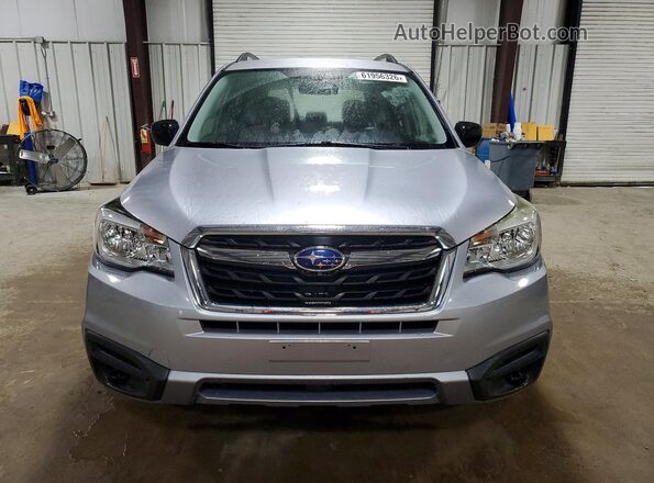 JF2SJABC7HH593163 2017 SUBARU FORESTER Серебряный Вид спереди