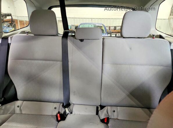 JF2SJABC8GH467182 2016 SUBARU FORESTER Silver Rear seats view