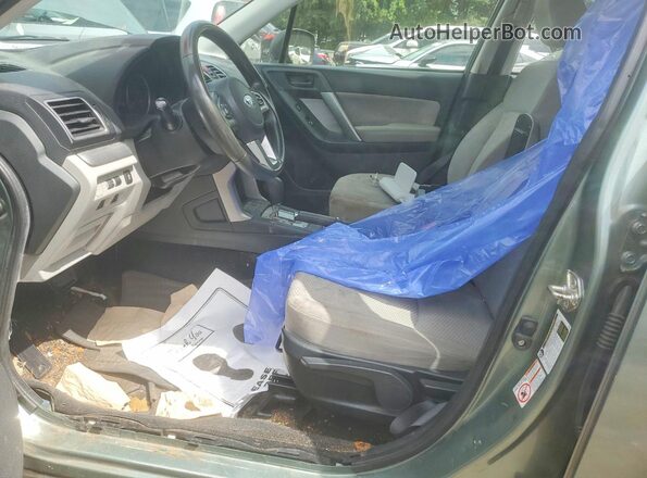 JF2SJABCXHH561520 2017 SUBARU FORESTER Green Front interior view