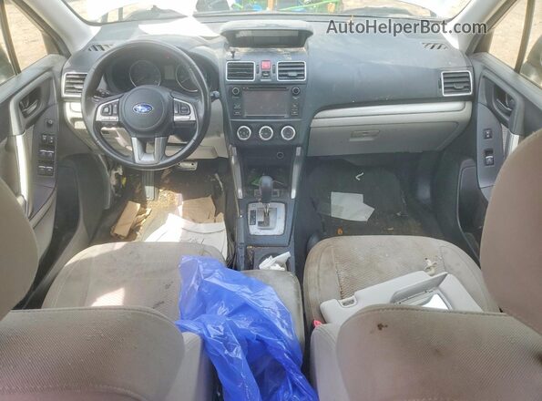 JF2SJABCXHH561520 2017 SUBARU FORESTER Green Dashboard view