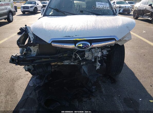 JF2SJADC0GH536315 2016 SUBARU FORESTER White Vista frontal