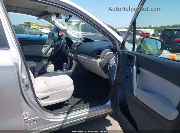 JF2SJADC1GH540955 2016 SUBARU FORESTER Silver Սալոնի դիմացի տեսք