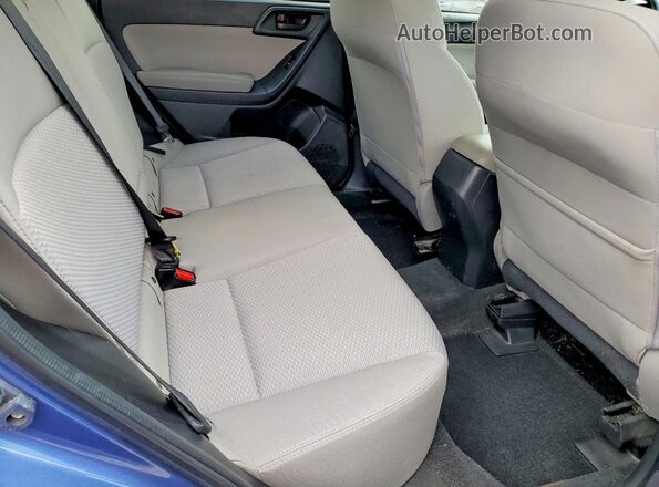 JF2SJADC5GH534883 2016 SUBARU FORESTER Blue Widok wnętrza z tyłu