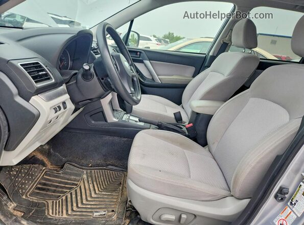 JF2SJADC7GH428175 2016 SUBARU FORESTER Silver Front interior view