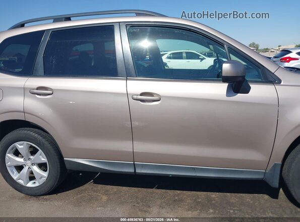 JF2SJADC8GH428170 2016 SUBARU FORESTER Gold Вид задньої частини салону