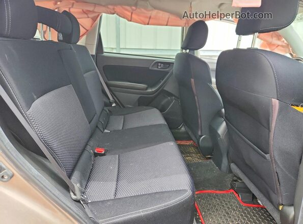 JF2SJADC8GH557980 2016 SUBARU FORESTER Желто-коричневый Вид задних сидений