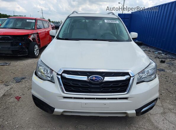 JF2SJAEC0HH512189 2017 SUBARU FORESTER White Vista frontal