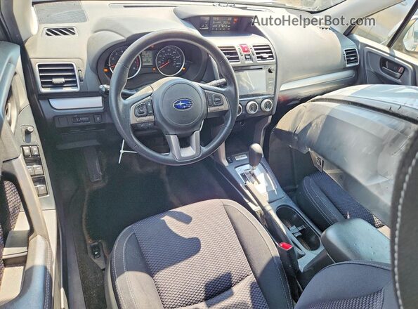 JF2SJAEC0JH563696 2018 SUBARU FORESTER Серебряный Вид панели приборов