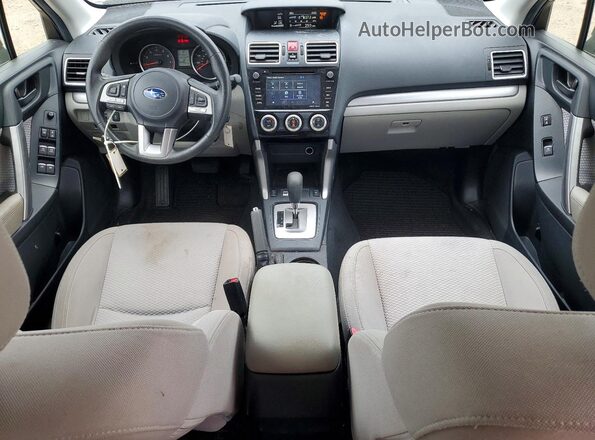 JF2SJAEC2HH483181 2017 SUBARU FORESTER Silver Vista del salpicadero