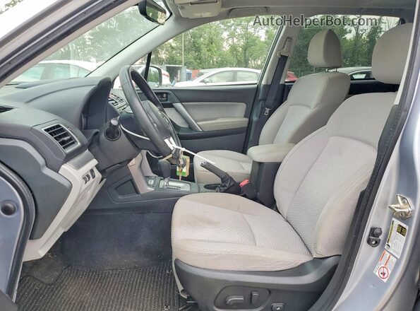 JF2SJAEC2HH483181 2017 SUBARU FORESTER Silver Vista interior delantera