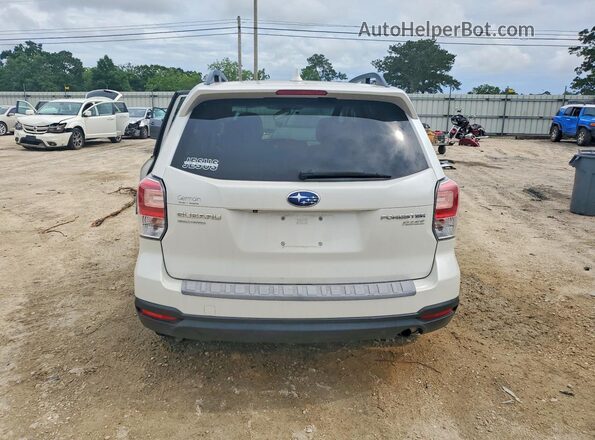 JF2SJAEC2HH805172 2017 SUBARU FORESTER White Vista trasera